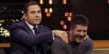 Simon Cowell - David Walliams Bugil dan Mandi Bareng?