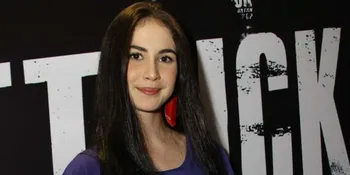 Pakai Baju Khas Batak, Arumi Bachsin Tak Merasa Ribet