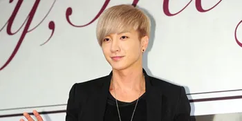 Leeteuk Super Junior: Aku Akan Wajib Militer Akhir Tahun Ini