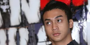 Dimas Andrean Bantah Tendang Kemaluan Pemilik Kost