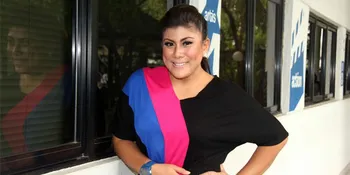 Kalah-Menang, Regina Idol Bakal Tetap Nyanyi