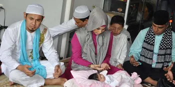 Ustad Guntur Bumi - Puput Melati Gelar Aqiqah Anak
