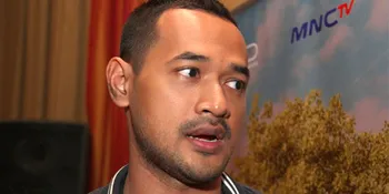 Oka Antara Perankan Ustadz Gadungan di Sinetron Ramadan