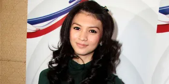 Peran Jadi Ustadzah, Donita Tak Berhenti Nangis