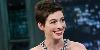 Dari Cantik, Anne Hathaway Berubah Jadi Konyol