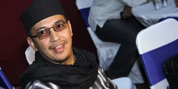 Uje: Ariel Itu Hanya Masuk Pesantren Saja