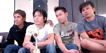 Demi Ariel, Guru SMA Tinggalkan Anak Didik