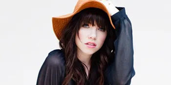 Carly Rae Jepsen Bantah Lakoni Video Porno