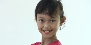 Idolakan Astrid Ellena, Gadis Kecil Ini Ingin Jadi Miss Indonesia