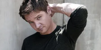 Jeremy Renner Dibuat Apes Oleh Obat Kuat