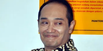 Adjie Notonegoro: Mudji Bukan Gay!
