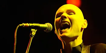 Billy Corgan Mengaku Terjangkit Bieber Fever