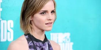 Demi Karir, Emma Watson Batal Kuliah