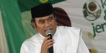 Vicky Irama Bantah Ayahnya Menangis Karena Merasa Bersalah
