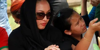 Demi Angie, Brotoseno Gelar Pengajian Adjie Massaid