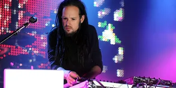 Jonathan Davis: Dubstep Adalah Heavy Metal Elektronik Baru