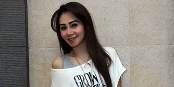 Femmy Permatasari Diwanti-Wanti Anak Untuk Tidak Menikah Lagi