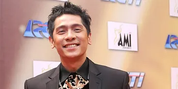 Hari Kemerdekaan, Adi Nugroho Kangen Panjat Pinang