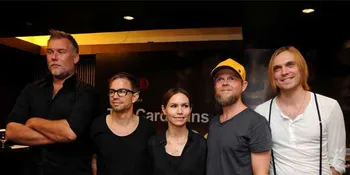 Ada Satu Lagu Yang Buat Nina Persson Lupa Liriknya
