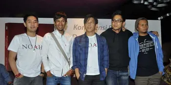 Band NOAH Tampil Perdana Di Depan Anak Yatim Piatu
