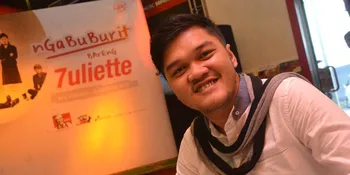 Rayakan Kemerdekaan, Zoe 7uliette Adu Bantal di Kali