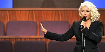 Album Baru, Christina Aguilera Ganti Warna Rambut