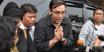 Didatangi Korban Penipuan, Sandy Tumiwa Minta Perlindungan Polisi