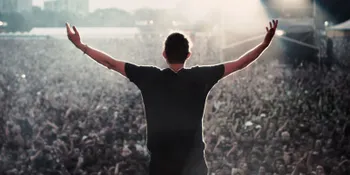 20 Band Paling Ikonik Sepanjang Masa