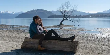 25 Selebriti Indonesia yang Kerap Bikin Caption Keren di Instagram