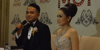29 April, Momo Gelar Resepsi Nikah Dengan Adat Batak di Pekanbaru