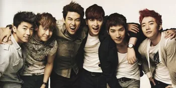 2PM Buka Konser Dengan I'll Be Back