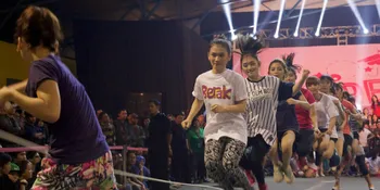 3 Generasi JKT48 Adu Lompat Tali, Siapa Juaranya?