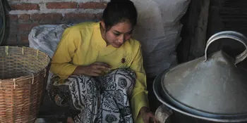 Happy Salma Buktikan Totalitas Dalam 'AIR MATA TERAKHIR BUNDA'