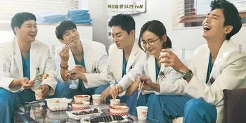 5 Alasan Wajib Kenapa Harus Nonton 'HOSPITAL PLAYLIST', Kisahkan Persahabatan - Medis