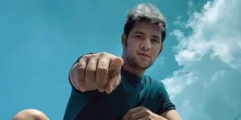 5 Foto Gaya Ammar Zoni yang Sukses Curi Perhatian, Terbaru Berambut Gondrong