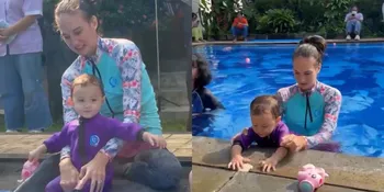 5 Potret Seru dan Gemasnya Djala Anak Nadine Chandrawinata Belajar Berenang