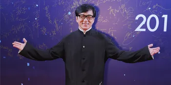 56 Tahun Berkarya, Jackie Chan Terima 'Oscar' Pertamanya