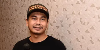 7 Alasan Kenapa Raditya Dika Baper Dengan Film Barunya 'HANGOUT'