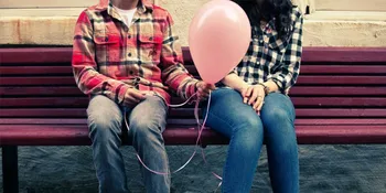 7 Lagu Menyayat Hati Tentang Cinta Beda Agama