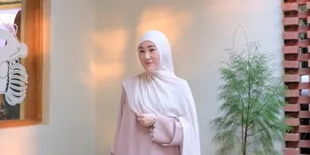7 Potret Dapur Rumah Larissa Chou yang Simple dan Minimalis, Bikin Betah Masak Lama-Lama