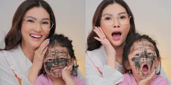 7 Potret Sarwendah Bareng Thania si Bungsu, Super Lucu Muka sang Anak Cemong Penuh Coretan