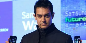 Aamir Khan - Anushka Sharma Pecahkan Rekor Ciuman Terlama?