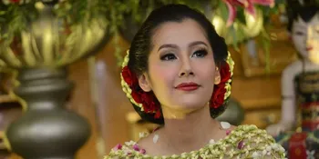 Acara 7 Bulanan Bikin Bingung Ardina Rasti Soal Jenis Kelamin Anak