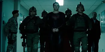 Ada Apa Dengan Superman dan Tentara Amerika?
