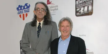 Ada Kabar Gembira Dari Film 'STAR WARS EPISODE VII', Apa Itu?