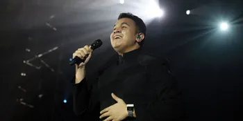 Ada Lirik dan Mainan, Tulus Bikin Merchandise Kreatif nan Unik