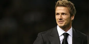 Ada Rahasia di Balik Sepatu Pink David Beckham