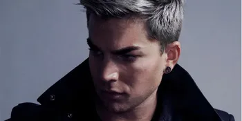 Adam Lambert Kritik Nyanyian Pemain 'LES MISERABLES'