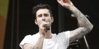 Adam Levine Menikah Bulan Depan, Simak Detailnya!