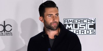 Adam Levine Posting Permintaan Maafnya Pada Pihak MTV